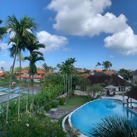 Nipuri Resort And Villas Seminyak By Kamara Luaran gambar