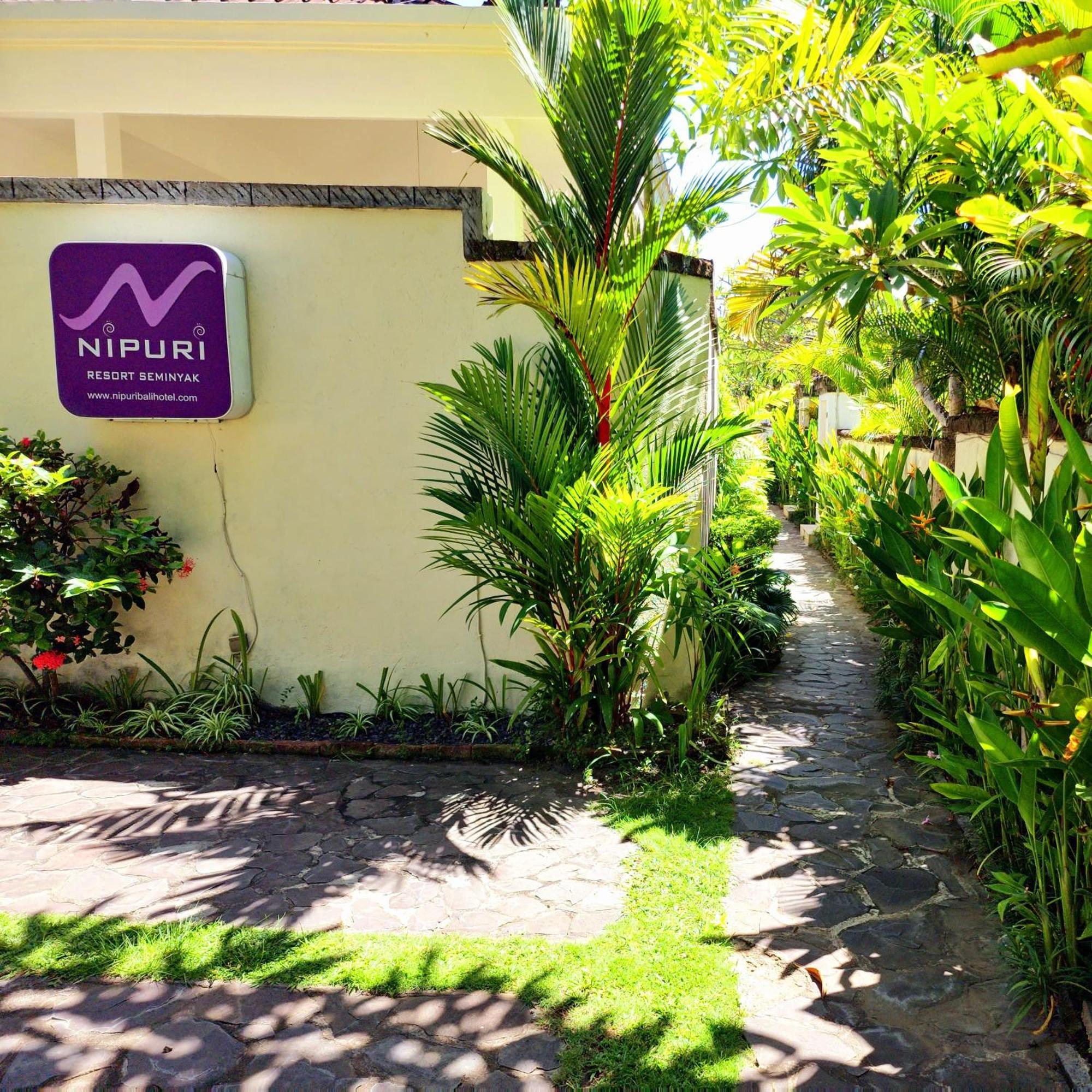 Nipuri Resort And Villas Seminyak By Kamara Luaran gambar