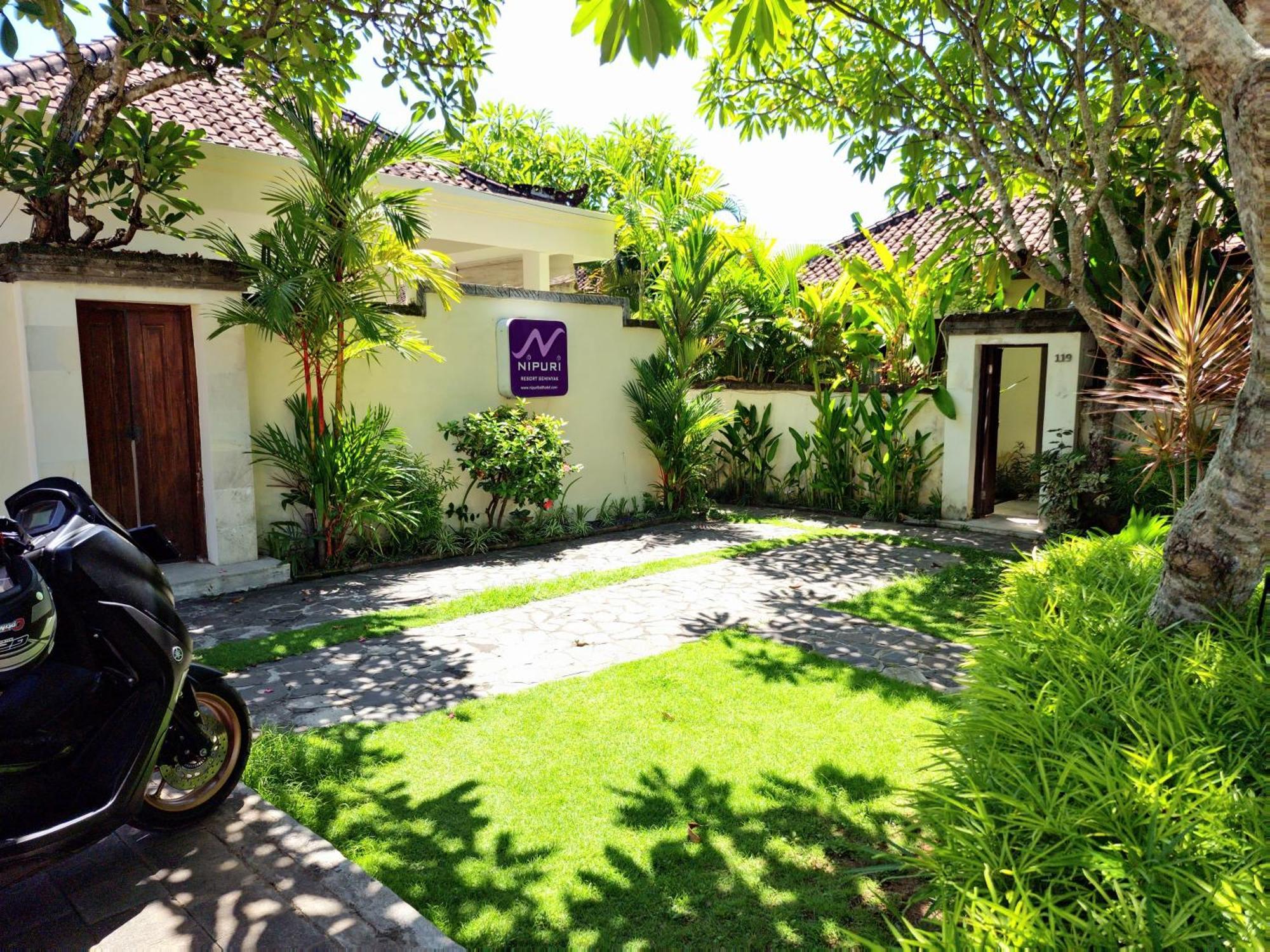 Nipuri Resort And Villas Seminyak By Kamara Luaran gambar