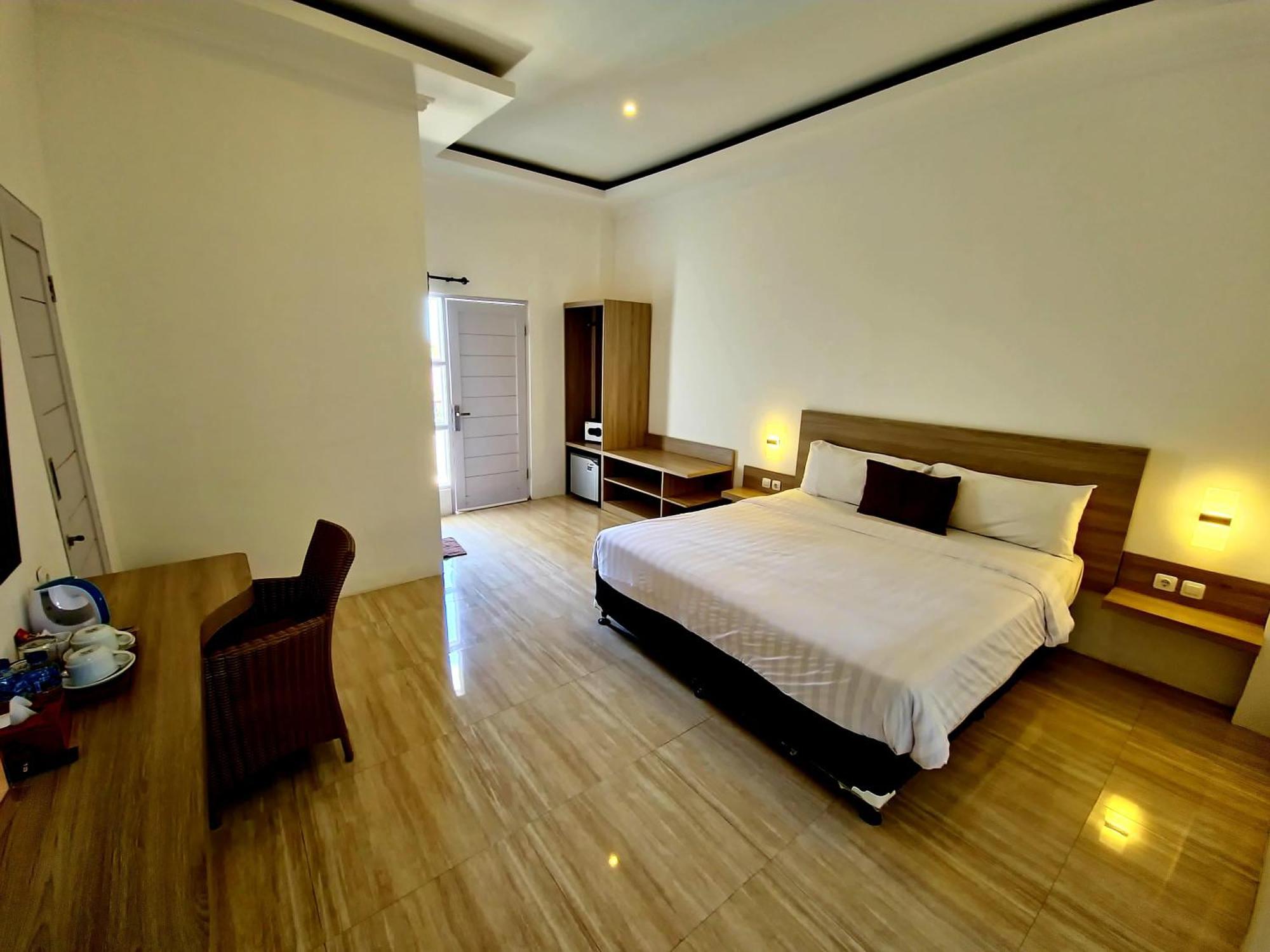 Nipuri Resort And Villas Seminyak By Kamara Bilik gambar