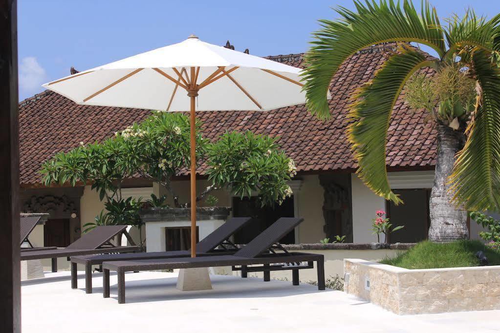Nipuri Resort And Villas Seminyak By Kamara Luaran gambar