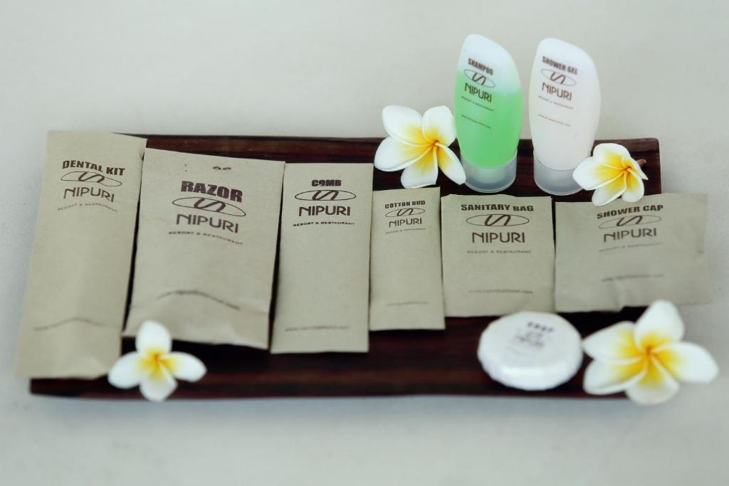 Nipuri Resort And Villas Seminyak By Kamara Luaran gambar